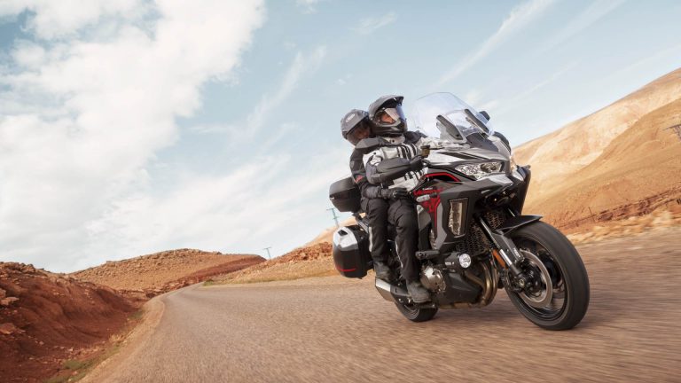 Kawasaki Versys 1000 S e SE MY 2021: immagini ufficiali
