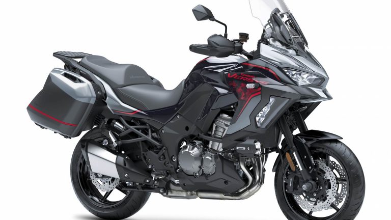 Kawasaki Versys 1000 S e SE MY 2021: immagini ufficiali