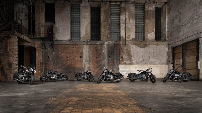 BMW R 18 Classic: immagini ufficiali