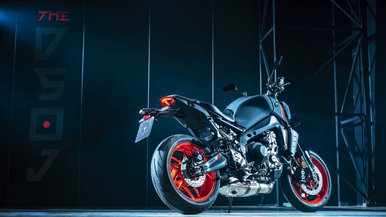 Nuova Yamaha MT-09 2020: immagini ufficiali