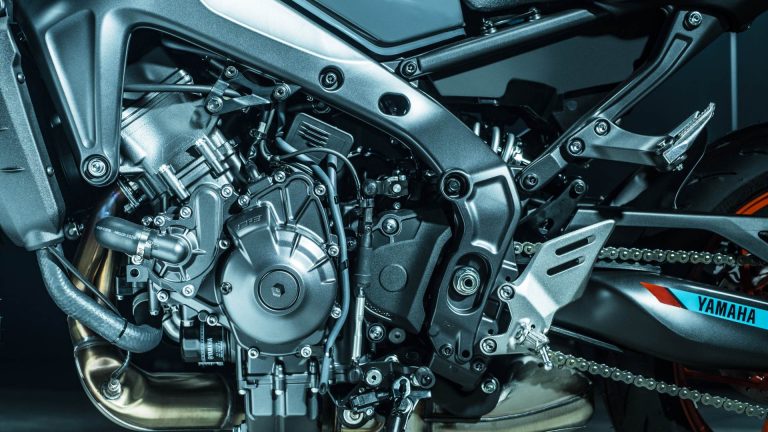 Nuova Yamaha MT-09 2020: immagini ufficiali