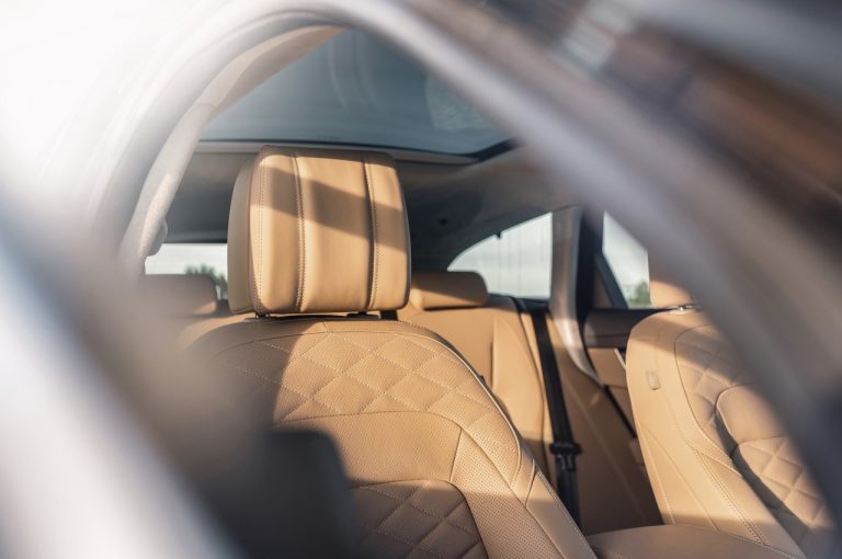Jaguar XF 2021: immagini ufficiali