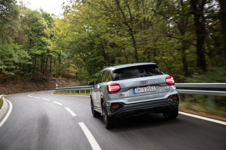 Audi Q2 2.0 (35) TDI quattro S tronic: immagini ufficiali