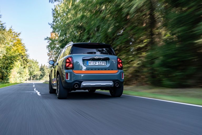 Mini Countryman by X-raid: immagini ufficiali