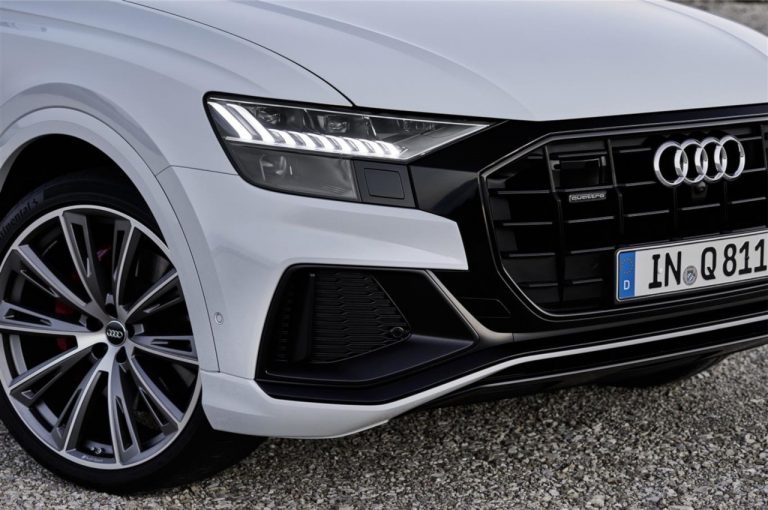 Audi Q8 TFSI e quattro 2021: immagini ufficiali