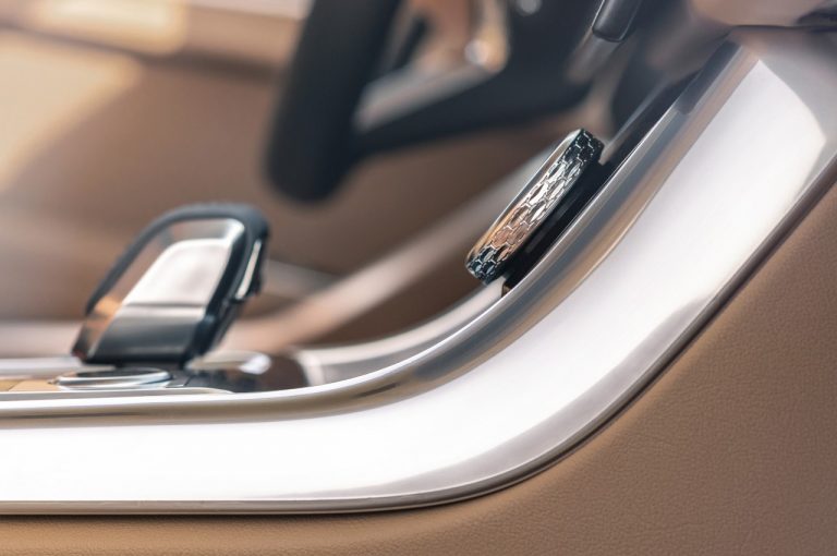 Jaguar XF 2021: immagini ufficiali
