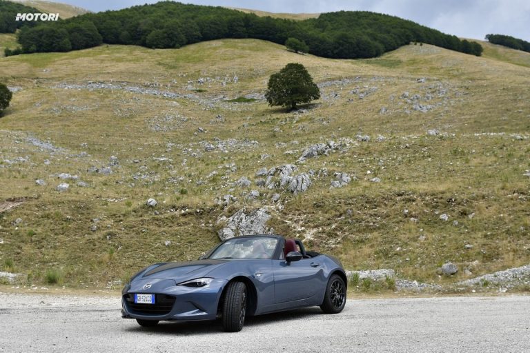 Mazda MX-5 1.5 Polymetal: la prova su strada