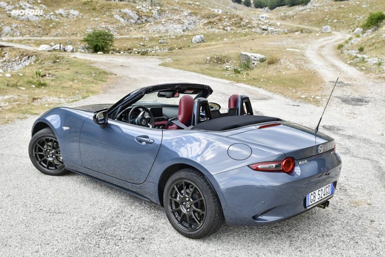 Mazda MX-5 1.5 Polymetal: la prova su strada