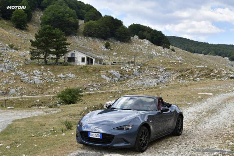 Mazda MX-5 1.5 Polymetal: la prova su strada