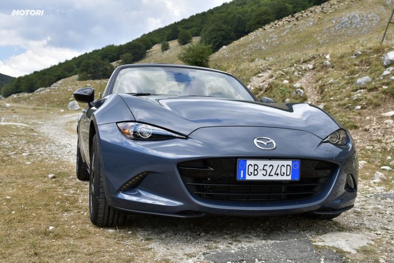 Mazda MX-5 1.5 Polymetal: la prova su strada