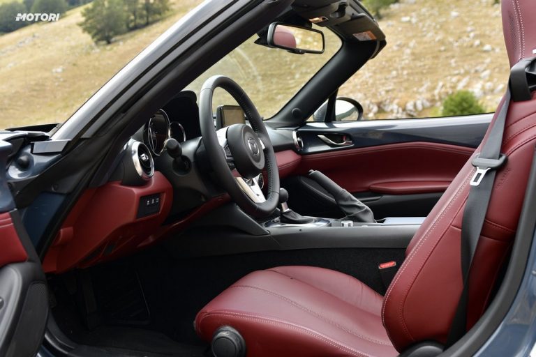 Mazda MX-5 1.5 Polymetal: la prova su strada
