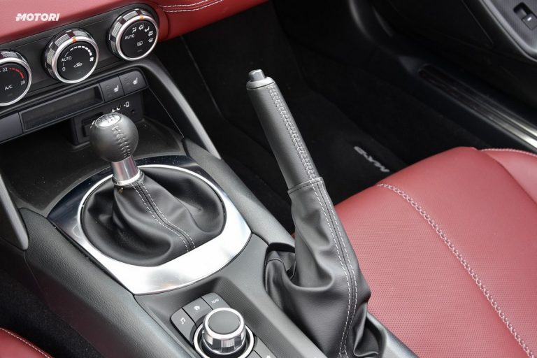 Mazda MX-5 1.5 Polymetal: la prova su strada