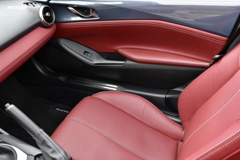 Mazda MX-5 1.5 Polymetal: la prova su strada
