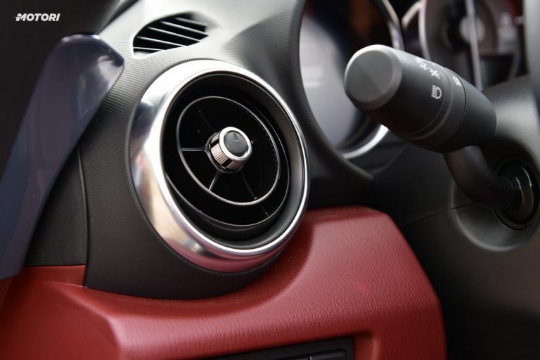Mazda MX-5 1.5 Polymetal: la prova su strada
