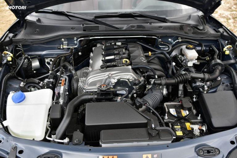Mazda MX-5 1.5 Polymetal: la prova su strada