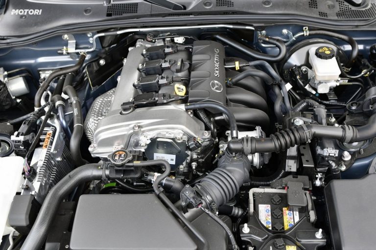 Mazda MX-5 1.5 Polymetal: la prova su strada