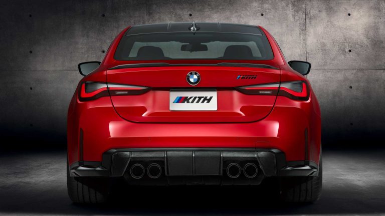 BMW M4 Competition x Kith: 150 esemplari glamour