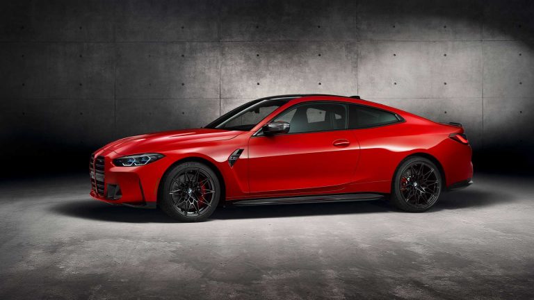 BMW M4 Competition x Kith: 150 esemplari glamour