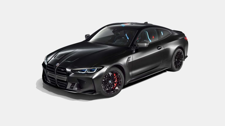 BMW M4 Competition x Kith: 150 esemplari glamour