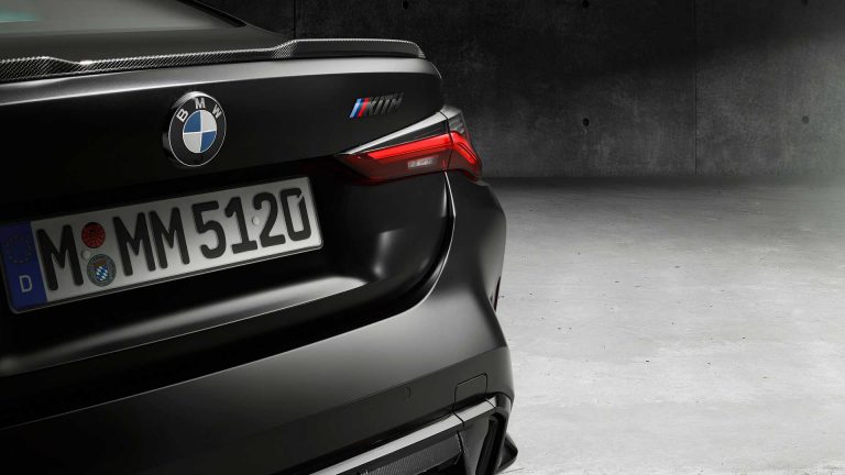 BMW M4 Competition x Kith: 150 esemplari glamour