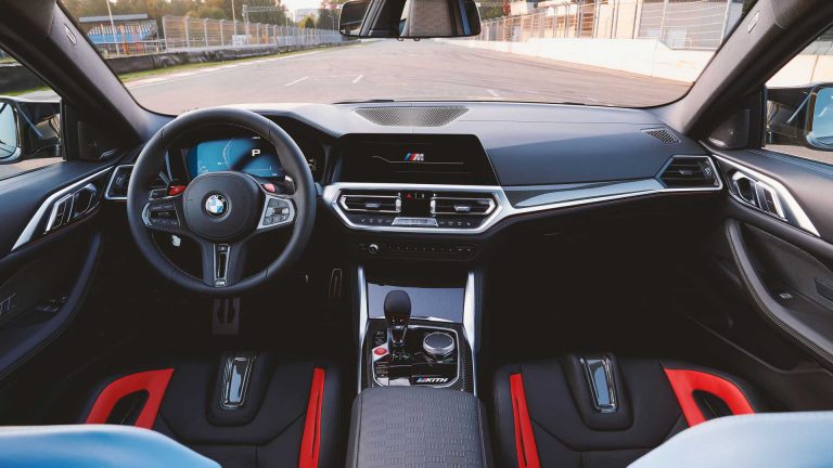 BMW M4 Competition x Kith: 150 esemplari glamour