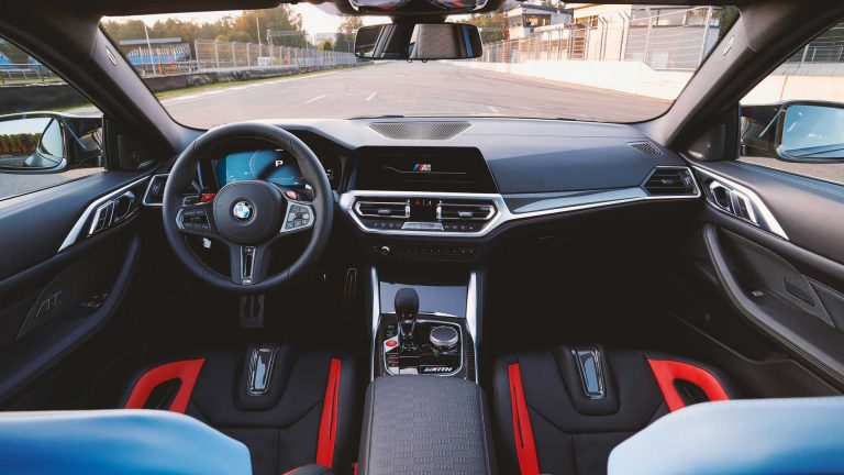 BMW M4 Competition x Kith: 150 esemplari glamour