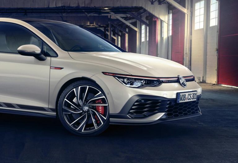 Volkswagen Golf 8 GTI Clubsport: immagini ufficiali
