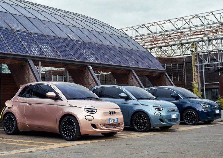 Fiat 500 3+1 elettrica: immagini ufficiali