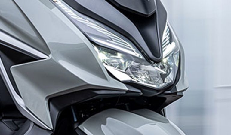 Nuovi Honda Forza 125, 350 e 750: immagini ufficiali