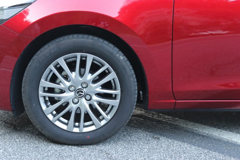 Mazda 2 Skyactiv-G M Hybrid Exceed: la prova su strada