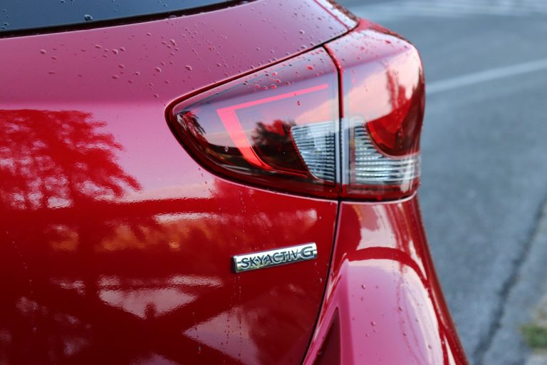 Mazda 2 Skyactiv-G M Hybrid Exceed: la prova su strada