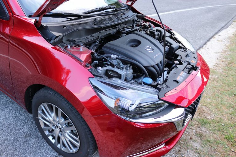 Mazda 2 Skyactiv-G M Hybrid Exceed: la prova su strada