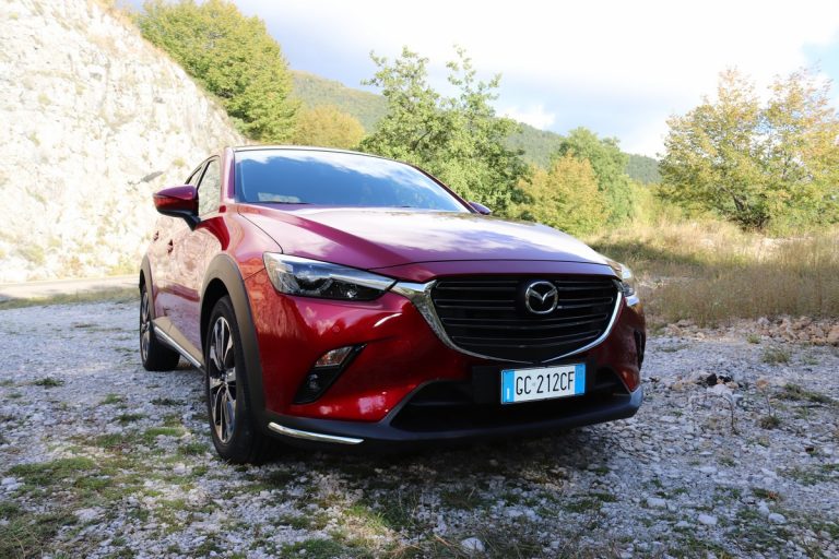 Mazda CX-3 Skyactiv-G Exceed: la prova su strada