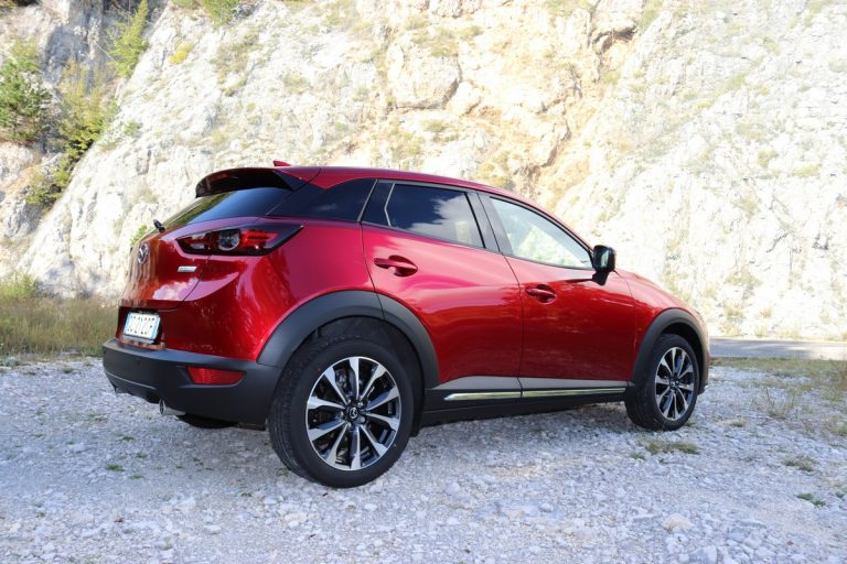 Mazda CX-3 Skyactiv-G Exceed: la prova su strada