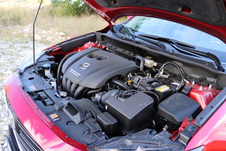 Mazda CX-3 Skyactiv-G Exceed: la prova su strada