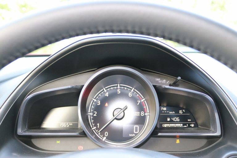 Mazda CX-3 Skyactiv-G Exceed: la prova su strada