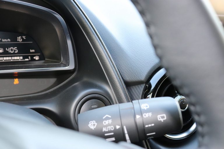 Mazda CX-3 Skyactiv-G Exceed: la prova su strada