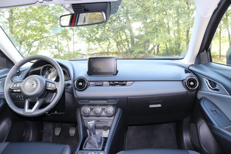 Mazda CX-3 Skyactiv-G Exceed: la prova su strada
