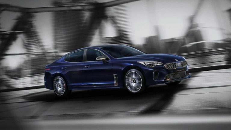Kia Stinger restyling: immagini ufficiali