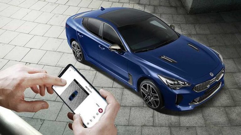Kia Stinger restyling: immagini ufficiali