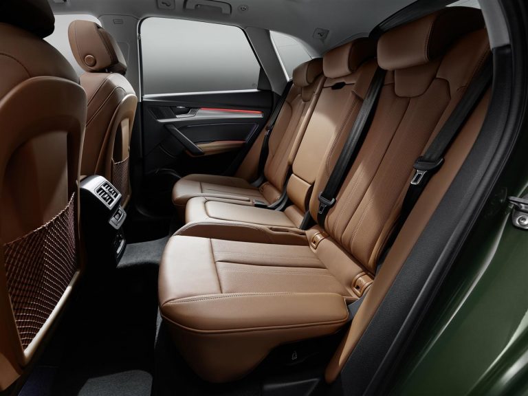 Audi Q5 2.0 MHEV: immagini ufficiali