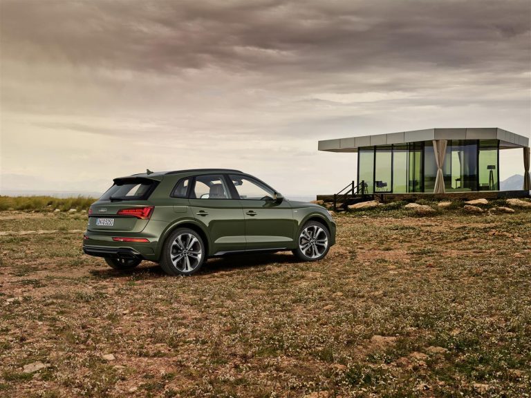 Audi Q5 2.0 MHEV: immagini ufficiali