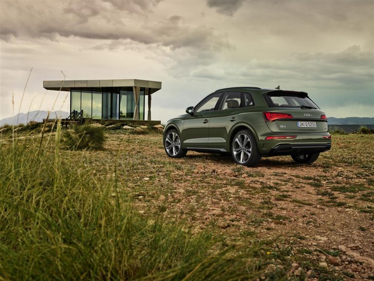 Audi Q5 2.0 MHEV: immagini ufficiali