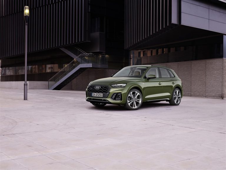 Audi Q5 2.0 MHEV: immagini ufficiali