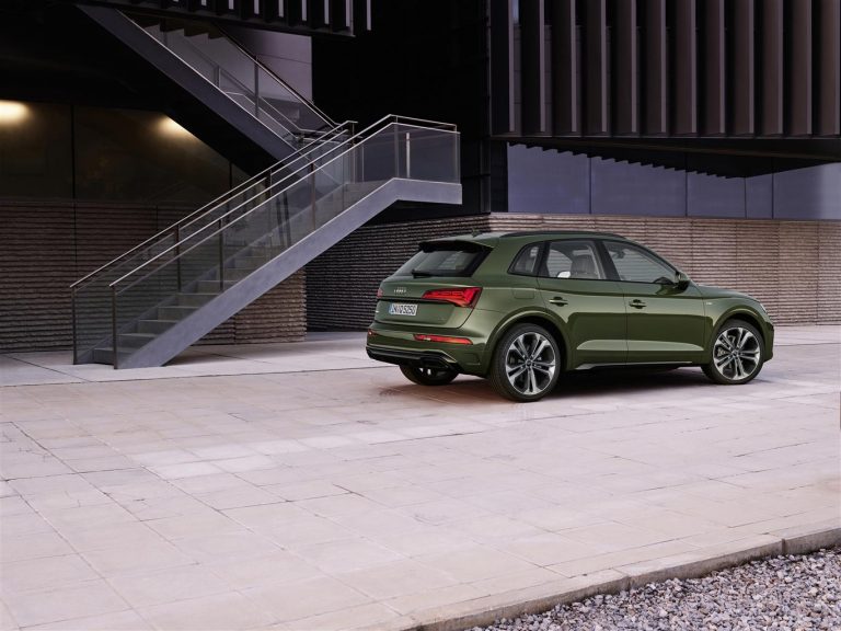 Audi Q5 2.0 MHEV: immagini ufficiali