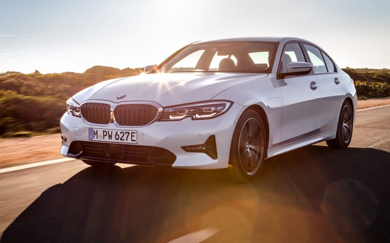 Bmw, gamma elettrificata: immagini ufficiali