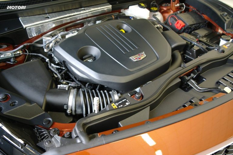 Cadillac XT4: prima prova su strada