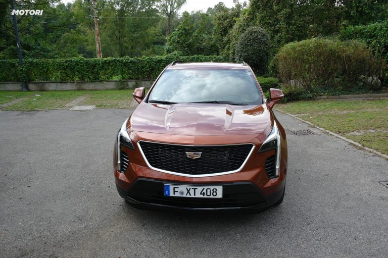 Cadillac XT4: prima prova su strada