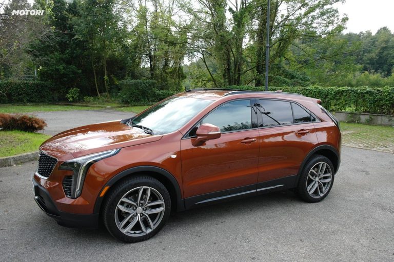 Cadillac XT4: prima prova su strada
