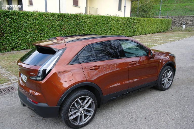 Cadillac XT4: prima prova su strada